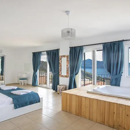 Kisla 3 Bedroom Seaview With Heated Pool Private Pool Hot Tub וילה