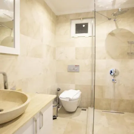 Kisla 3 Bedroom Seaview With Heated Pool Private Pool Hot Tub