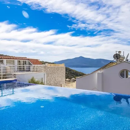 וילה Kisla 3 Bedroom Seaview With Heated Pool Private Pool Hot Tub קלקן